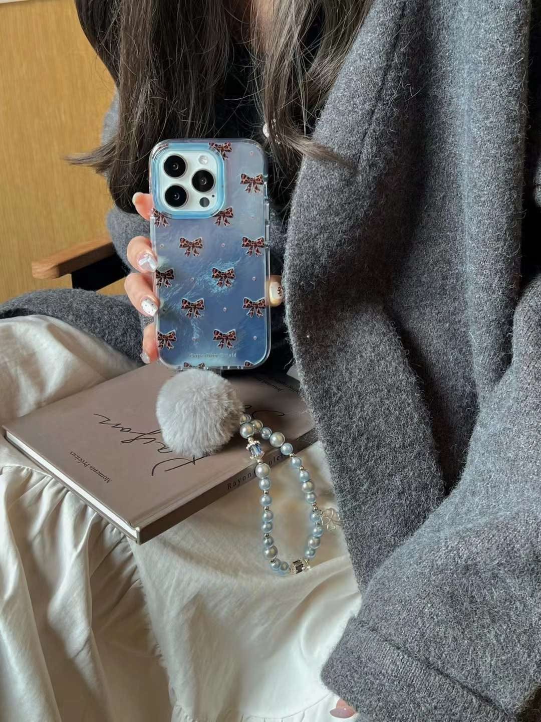 Holographic Bow Pattern Silicon iPhone Case With Rhinestone Charm