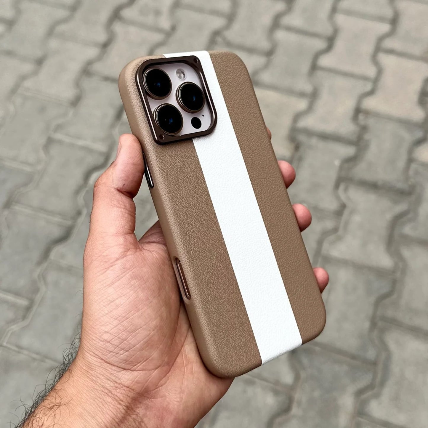 Pack Of 3 Stripe Trail Case For iPhone