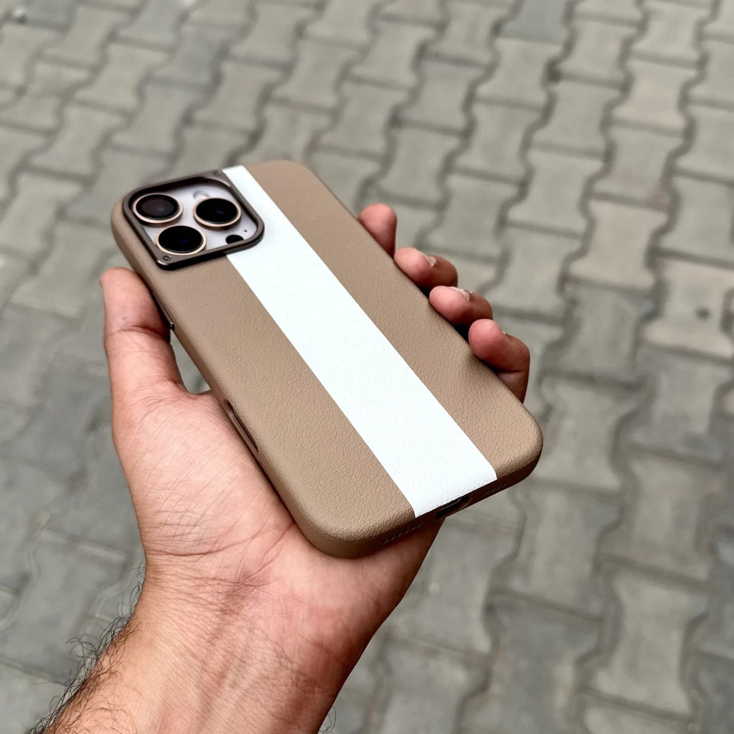 Pack Of 3 Stripe Trail Case For iPhone